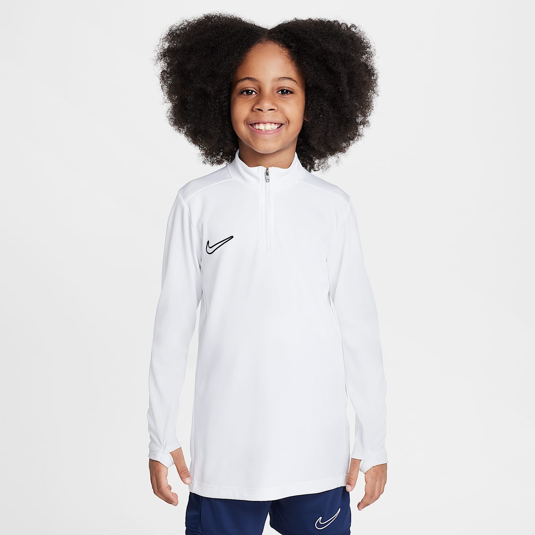 Nike Academy Older Kids' Dri-FIT Long-Sleeve 1/4-Zip Football